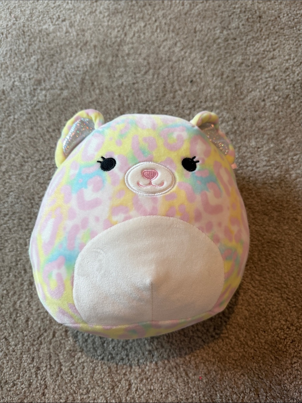 Pastel Michaela The Leopard Squishmallow! Adorable & great condition!